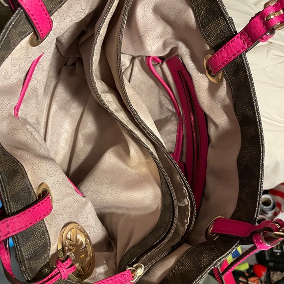 Michael Kors Shoulder Bag - Picture 4 of 4